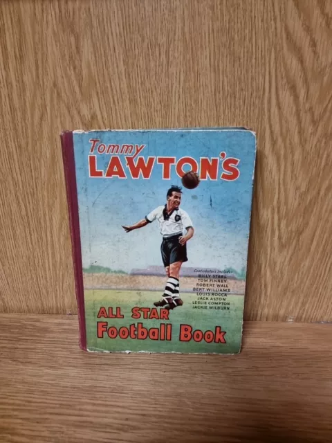 Tommy Lawtons All Star Football Book (32f)