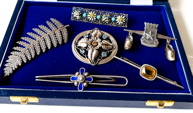 Clip Cravate Vintage Années 60 En Argent Sterling Et émail Floral - Japon, Occasion