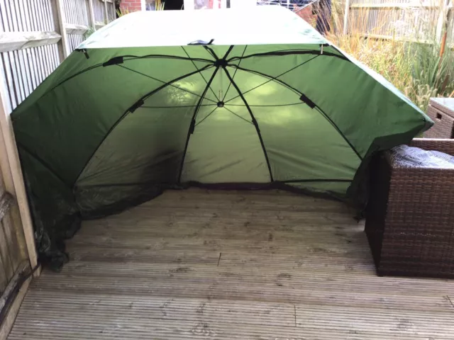 Daiwa Mission Overnighter Brolly Shelter & Bag Used Carp Fishing Gear