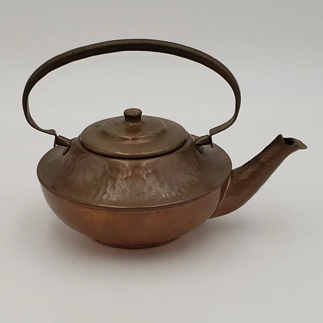 VINTAGE GREGORIAN HAND Hammered Solid Copper Tea Kettle/Tea Pot. Made