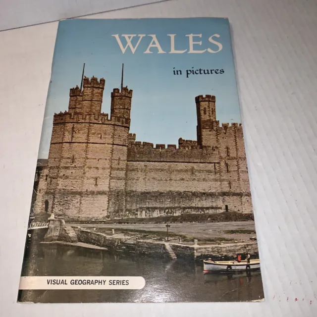 Wales In Pictures Visual Geography Series FREE SHIPPING