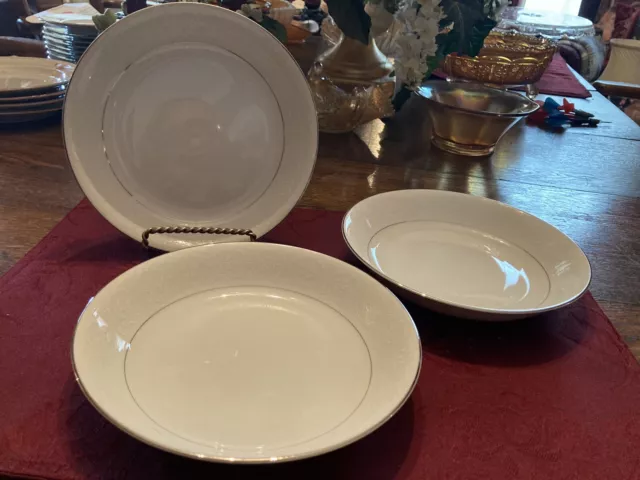 3 Kessington Petite Fleurs Soup Bowls