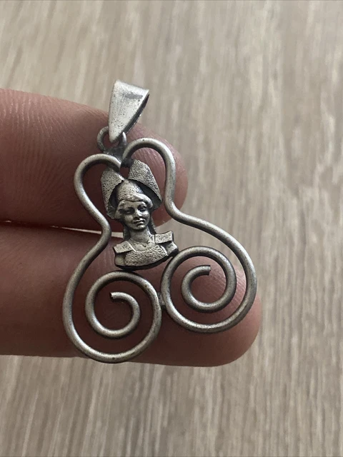 Collier pendentif en métal emblème Fire Emblem en argent sterling 925 avec écusson des flammes - France Collier pendentif en métal emblème Fire Emblem en argent sterling 925 avec écusson des flammes - France