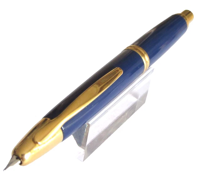 STYLO PLUME PILOT CAPLESS - Noir Mat - Plume Or 18 Carats - Neuf De Stock (sans Emballage)