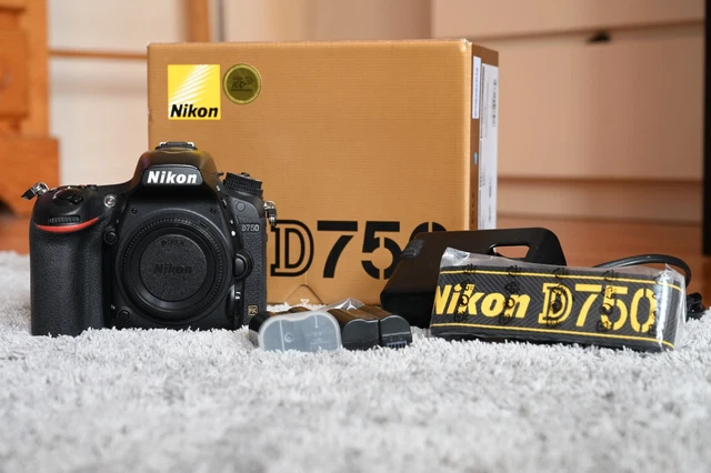 Nikon D750 24,3 Mpix Appareil Photo Reflex Numérique - Noir (Boîtier Nu)