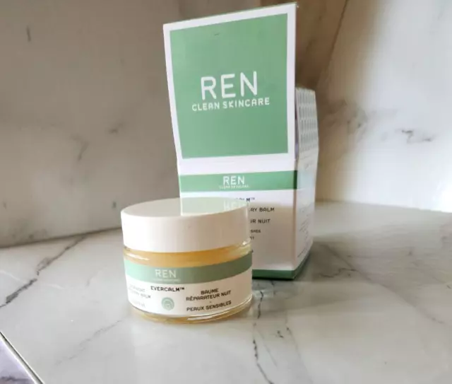 REN Clean Skincare Evercalm Overnight Recovery Balm 30 ml BNIB