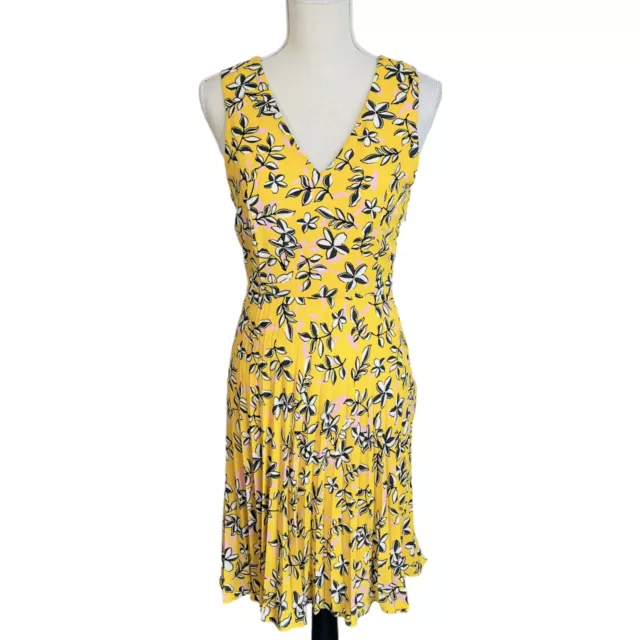 NWT Banana Republic Yellow Floral Sleeveless Dress Size 6 A-Line Pleated V-Neck