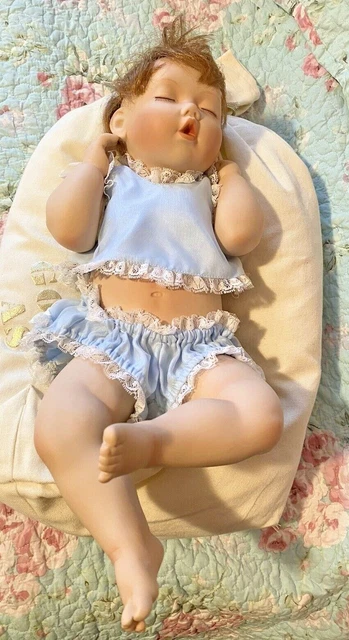 The Ashton Drake Galleries - Good As Gold Porcelain Doll With Cushion 7