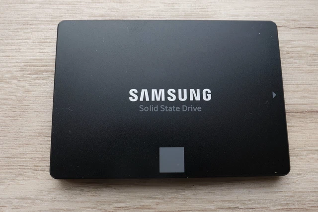 SAMSUNG 850 EVO SSD 500 GB  SATA III 2,5 Zoll MZ-75E500