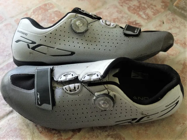 Shimano RC7 Carbon Road Cycling Shoes White SH-RC700 Wide EU 43 SPD-SL