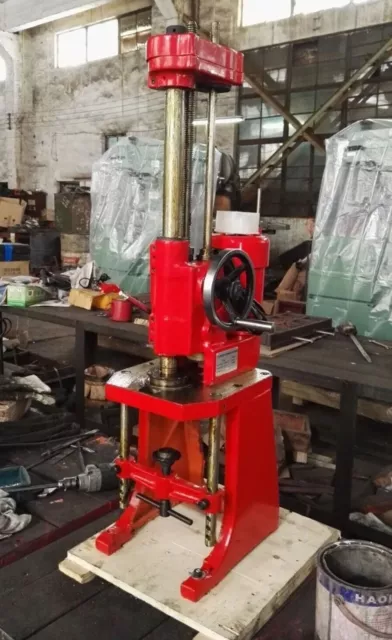 Vertical motorcycle cylinder boring machine T807a