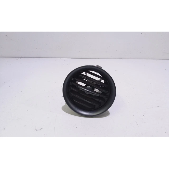 97480-1P000EQ EMBOUTS AÉRATION Tableau de Bord Côté Gauche KIA Venga 1