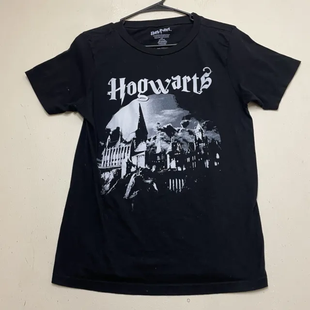 Youth Boys' Harry Potter Hogwarts Short-Sleeve Black  T-Shirt Size L