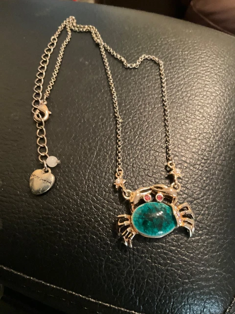 “Betsey Johnson” Adorable Blue Green  Crab Necklace/Brooch