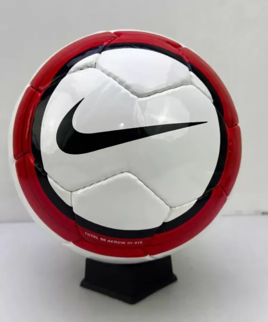 NIKE TOTAL 90 Aerow Swift 2005 06 Premier League Match Ball