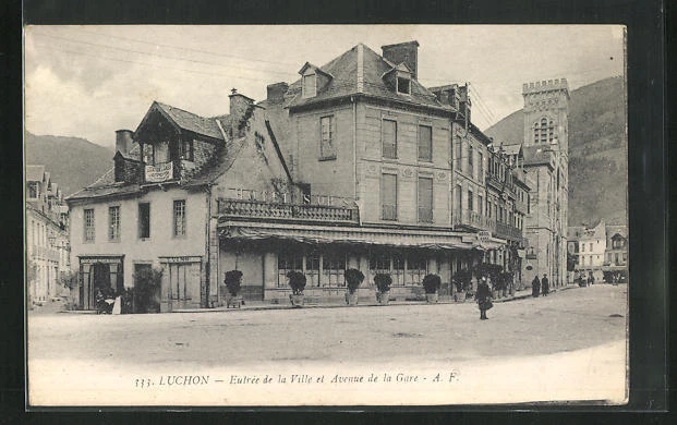 Old Postcard Luchon Oueil Valley of La Chaine Frontiere and Glaciers