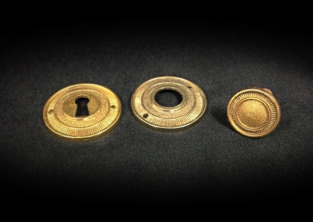 JOLI BOUTON DE meuble en laiton. EUR 6,00 - PicClick FR