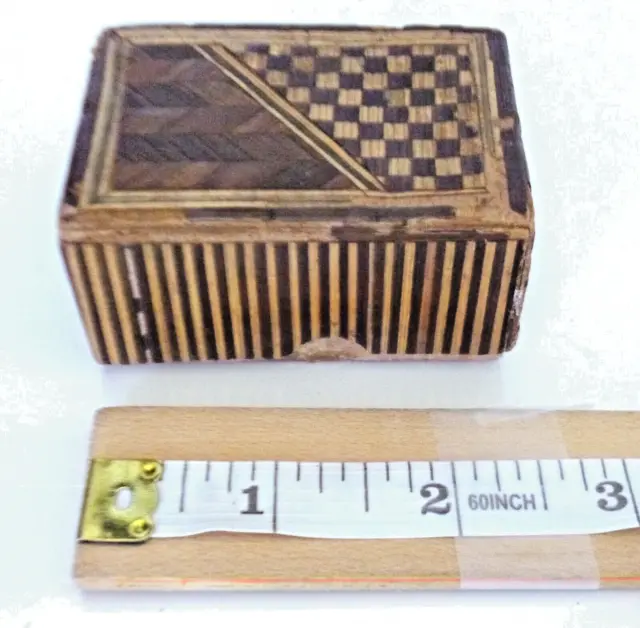 Vintage Bamboo Overlay Trinket Box With Lid Woven Pattern Top Striped Sides