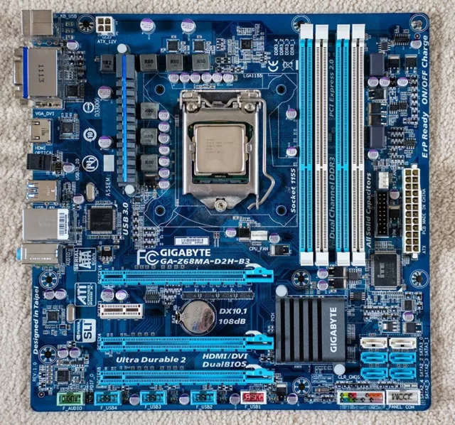 Gigabyte GA-Z68MA-D2H-B3 MOTHERBOARD + TWO CPU + Heatsink