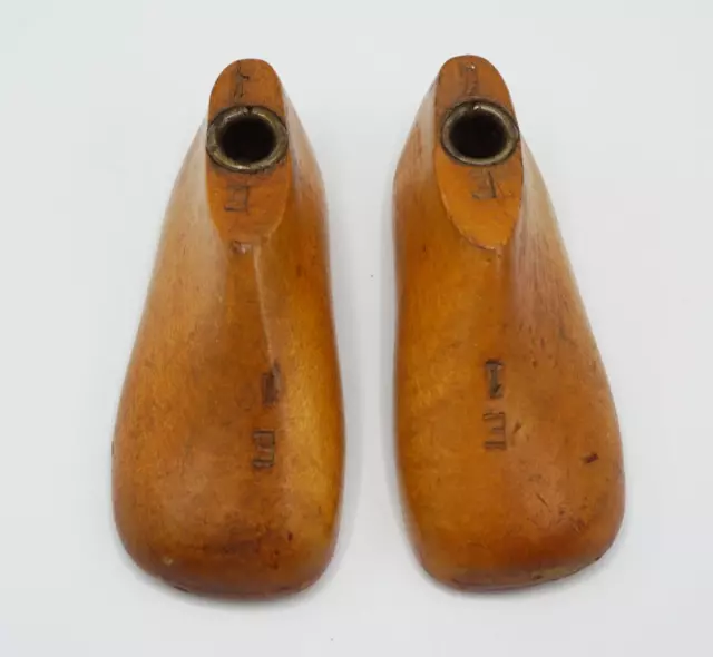 Pair Wooden Wood Infant Child's Shoe Lasts Molds Size 1 E 2