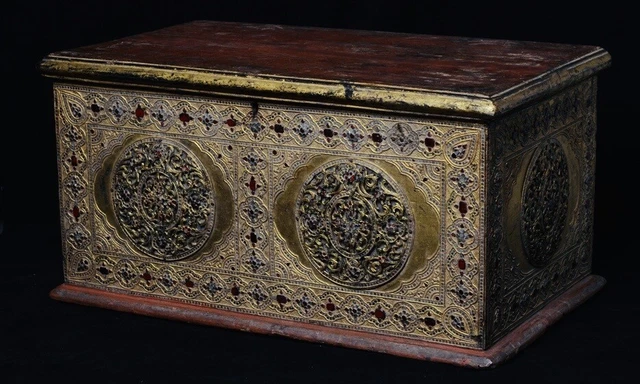 19th Century, Mandalay, Antique Burmese Wooden Chest with Gilded Gold and Glass