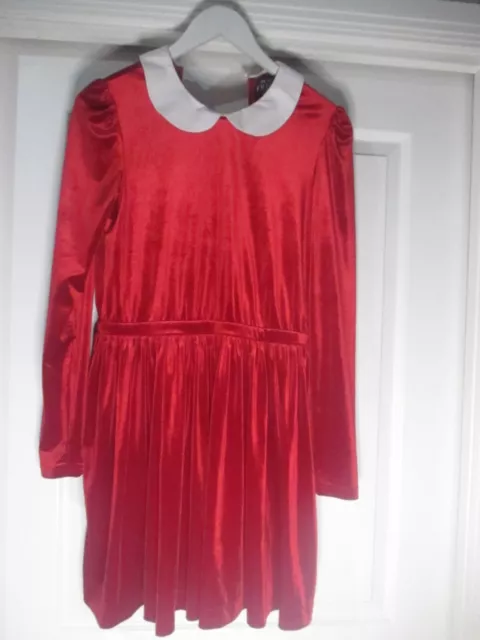 BLACK FRIDAY RED VELVET DRESS. EUC. Size 10.