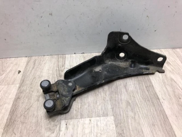 Chariot Guide Galet Inférieur Porte Latérale Droite Pour Berlingo/Partner B9 – Référence 9033Z0 – PARTSLINE 2 Ans Garantie