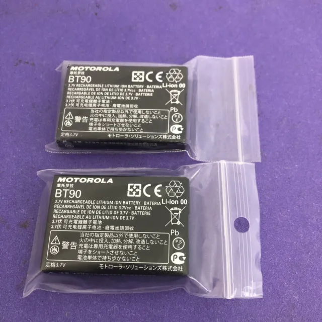LOT OF 2X Genuine Motorola  HKNN4013ASP01 Batteries  BT90