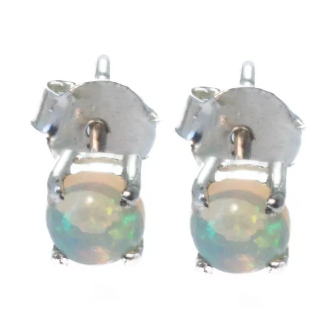 Opal Ohrstecker mit echtem Kristall Edel Opal aus Äthiopien 925 Silber 5 mm