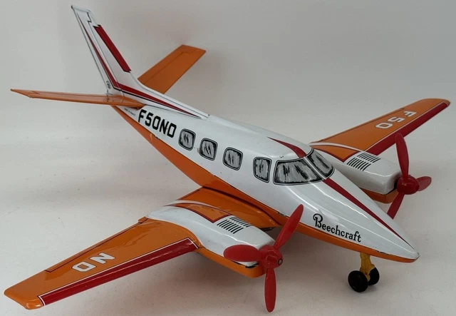ANCIEN JOUET Miniature AVION Joustra en Tôle BEECHCRAFT F 50