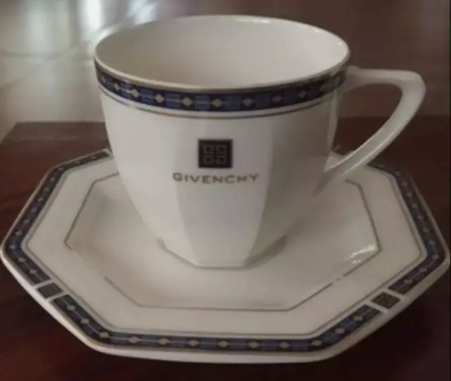 Givenchy cup online