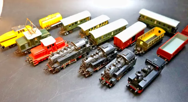 Märklin HO set,schienen,weichen,lok,waggon,modelleisenbahn,piko,fleischmann,