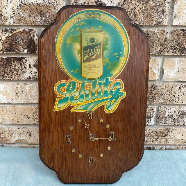 1979 Schlitz Beer Wood Clock Glitter Logo Changes Queens NY Homemade? 18"x11"
