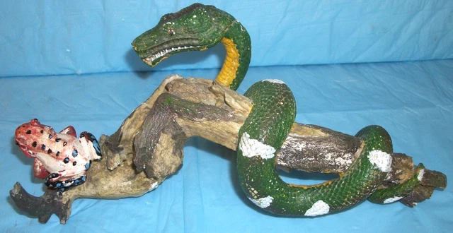 Sea Snake Hunting Frog Aquarium Bubbler Decoration Vintage NR