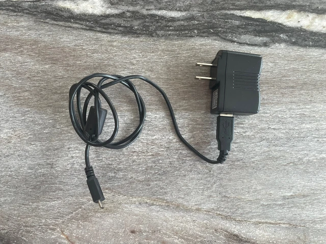 Kodak PIXPRO FZ151 16.2MP Digital Camera Black + USB Charger + 8GB Memory Card ! 16