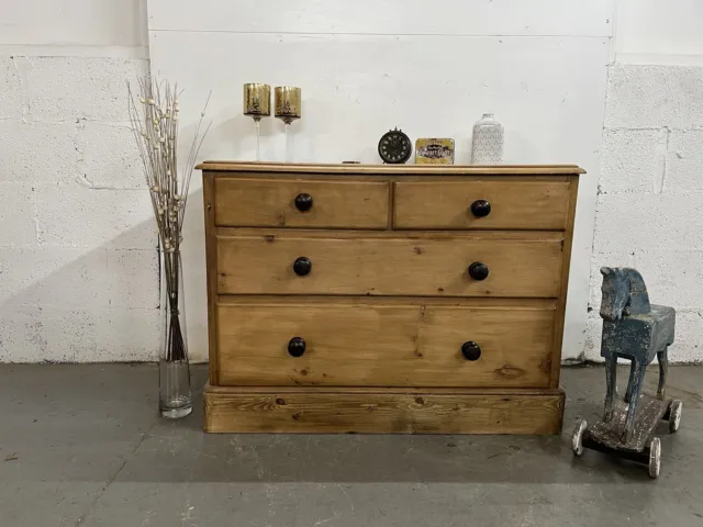 Beautiful Victorian Old Stripped Pine Chest of Drawers