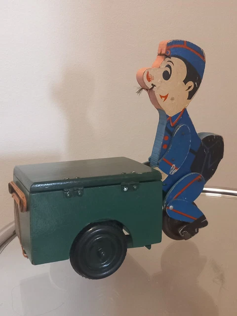 Jouet Mécanique Ancien En Tôle – "Le Vendeur De Glaces" (occasion)