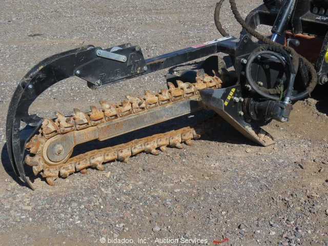 Blue Diamond 131104-25-NC Skid Steer Aux Hyd Trencher Attachment Dingo bidadoo