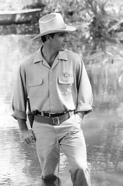 Quantum Leap with Scott Bakula as Dr. Sam Beckett - 1992 TV Photo 6