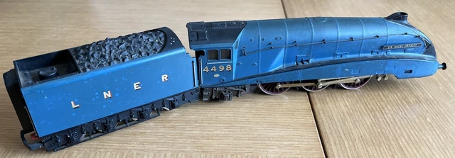 HORNBY LNER SIR Nigel Gresley Steam Locomotive and Tender OO/OH Gauge ...
