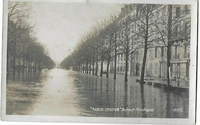 CPA carte postale ancienne PARIS inondé 1910 Avenue Montaigne