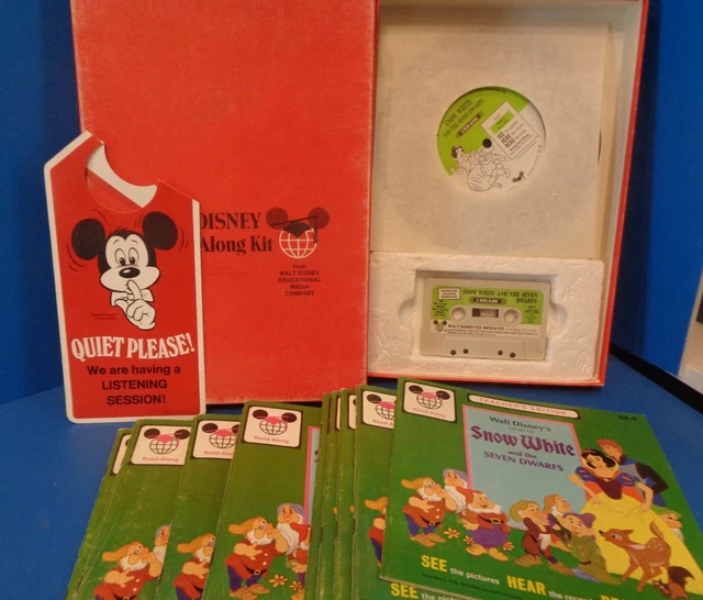 VINTAGE WALT DISNEYS Snow White And The Seven Dwarfs -- Read Along Kit ...