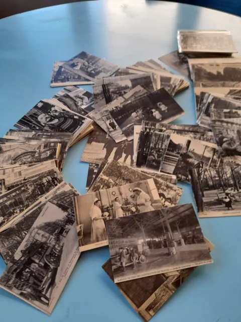 Lot  De Plus De 250 Reproductions Cartes Postales Anciennes Paris . Etat Neuf