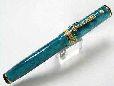 Wahl Eversharp Decoband Fountain Pen Green Jade with Gold Trim  Flex 14k Nib