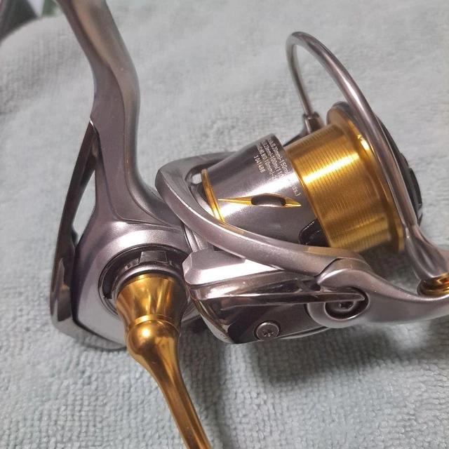 ダイワ　FREAMS LT2500 Daiwa Spinning Reel 21 Freams LT2500 (2021 Model) from Japan