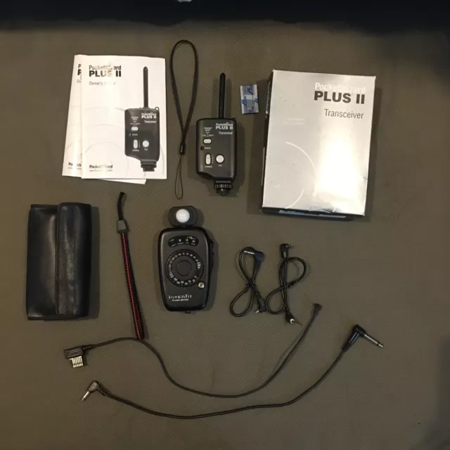 Pocket Wizard Plus II Transceiver 4 channels  Interfit Flash Meter Sync Cables