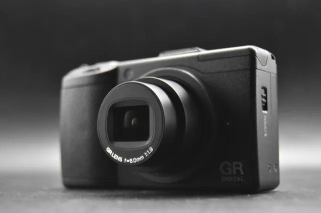 RICOH GR DIGITAL III 10.0MP Digital Camera From JAPAN 【MINT SC 3665】 #850 2