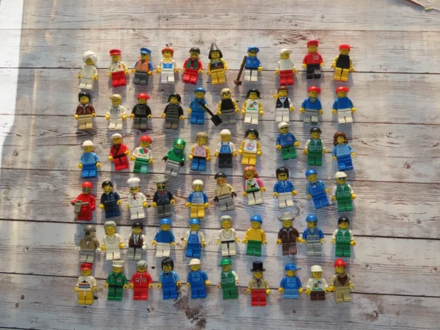 lego minifigures  lot de 60 divers personnages