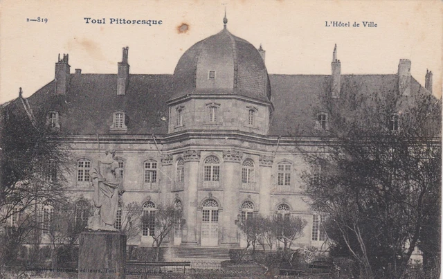 CPA 54 TOUL l'Hotel de Ville