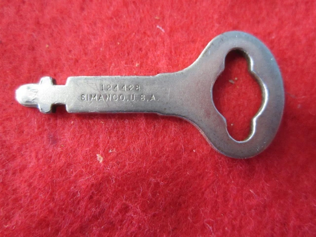 NICE Antique Vintage Sewing Machine Drawer Slotted Key SIMANCO 124428 NICE Antique Vintage Sewing Machine Drawer Slotted Key SIMANCO 124428